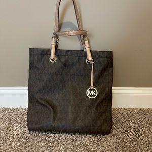 Authentic Michael Kors Bag. Gently used
